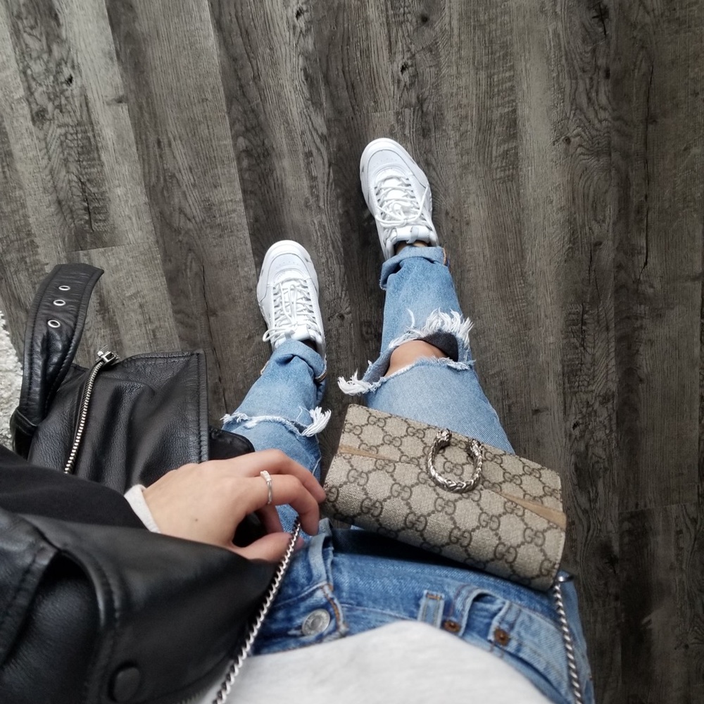 Gucci dionysus gg supreme super mini bag